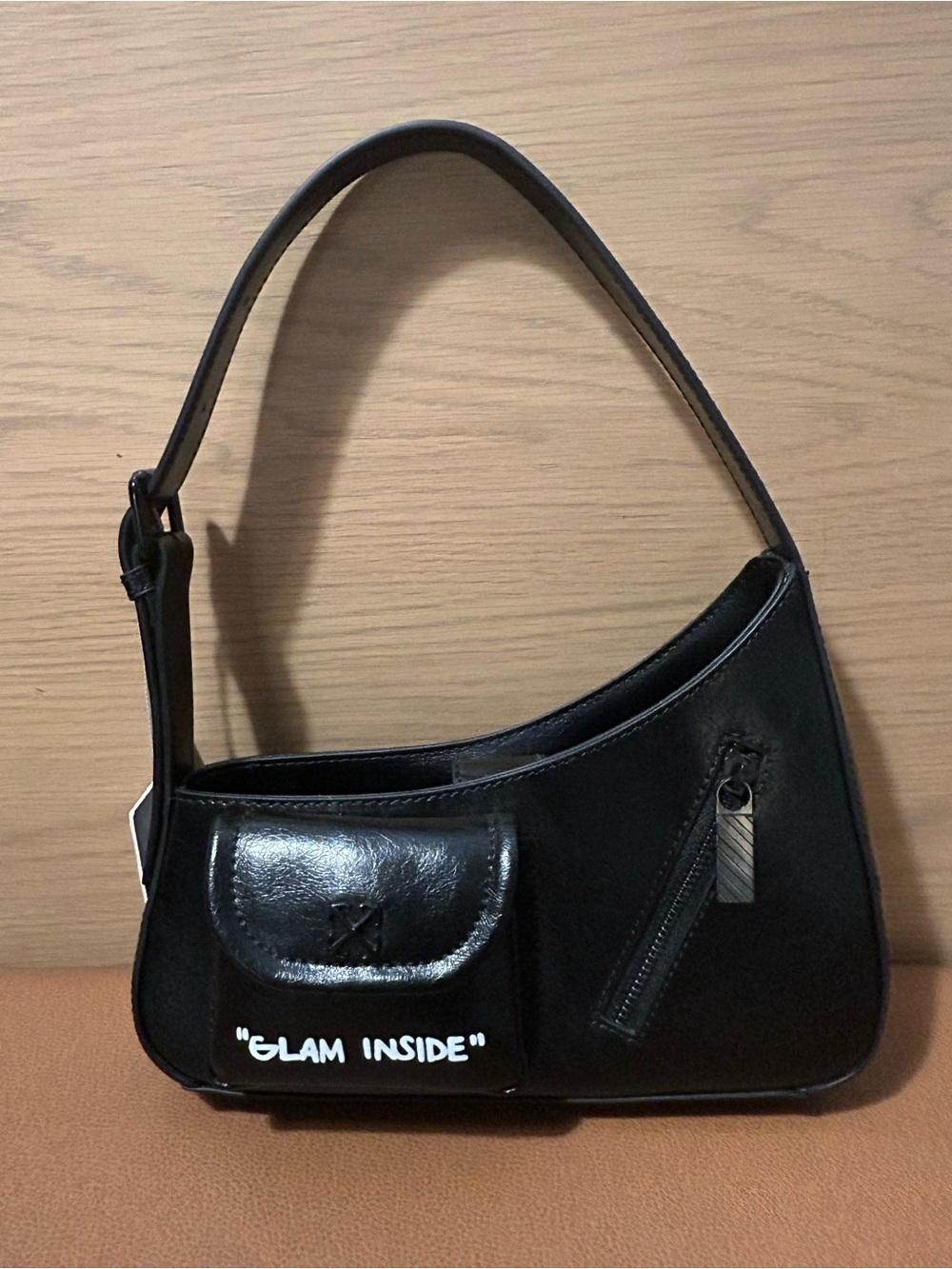 Off-White The Jitney Black Leather Shoulder Bag with White Text - Picture 13 of 16